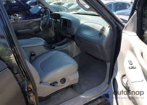 2001 Ford Expedition Xlt из США, поврежденный, VIN 1FMPU16L71LB61614